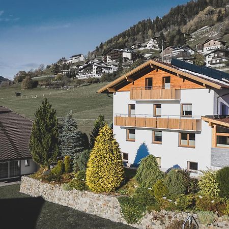 יארצנס Appartement Pitztal-Hochzeiger Inclusive Pitztal-Sommer Card מראה חיצוני תמונה