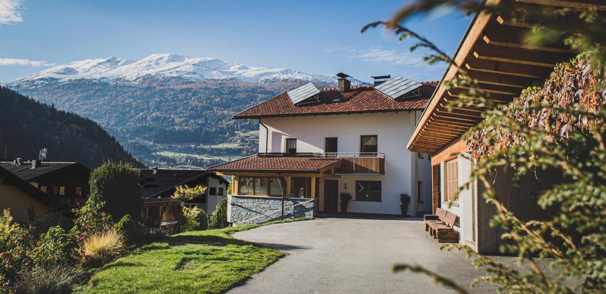 יארצנס Appartement Pitztal-Hochzeiger Inclusive Pitztal-Sommer Card מראה חיצוני תמונה